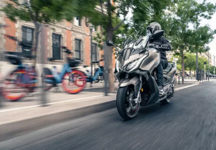 SRK 800 RR