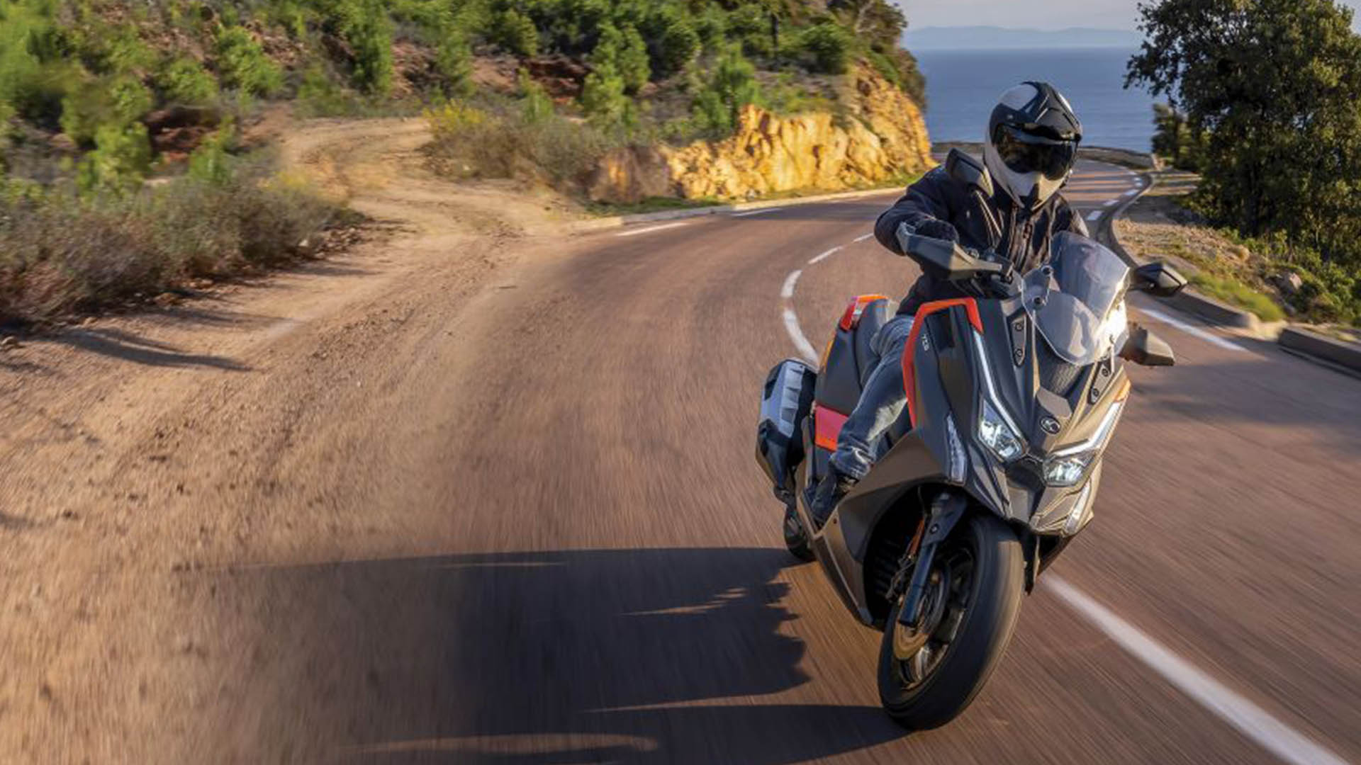 Moto QJ 5