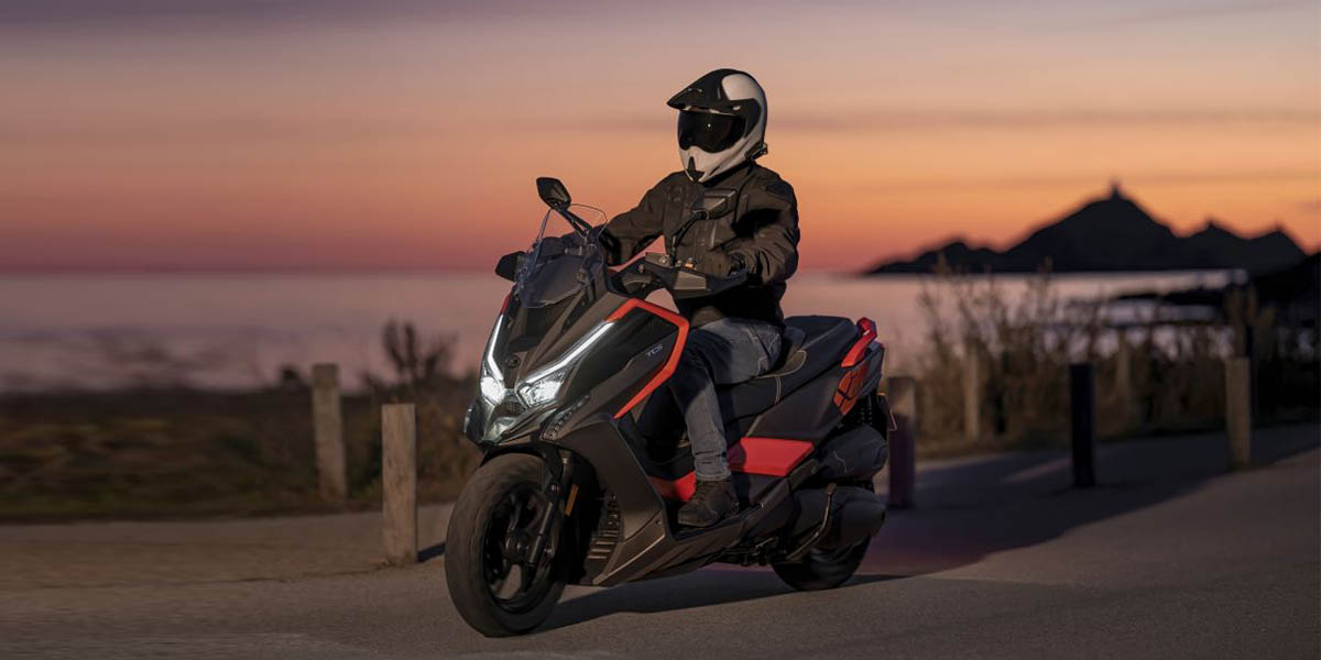 Moto QJ 1